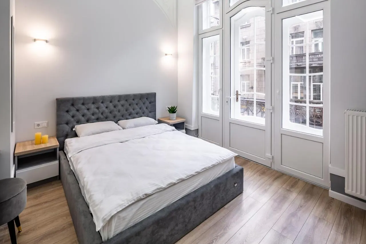 Apartment Studio Doroshenko Lviv